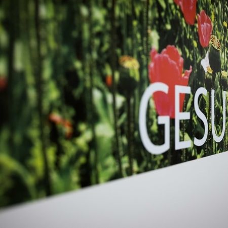 Plakat mit dem Wort Gesundheit