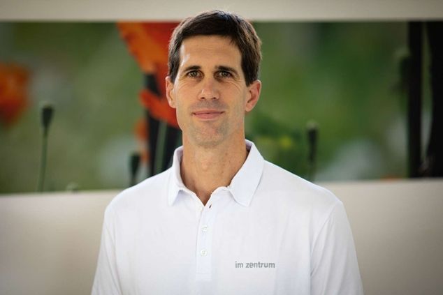 Dipl. PT Roman Erdösi Kiefer, Unfall, Orthopädie, Sportphysiotherapie
